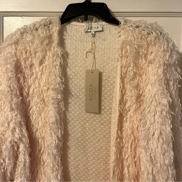 NWT Dolls Kill Acoa Long Feather Cardigan Size Large - Picture 2 of 4